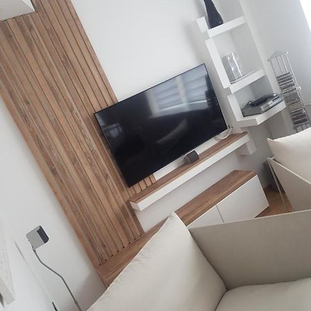 Centar Ns Apartment Novi Sad Ngoại thất bức ảnh